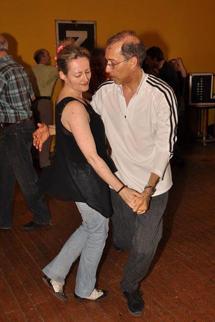 min 2011 04 24 station danse 217
